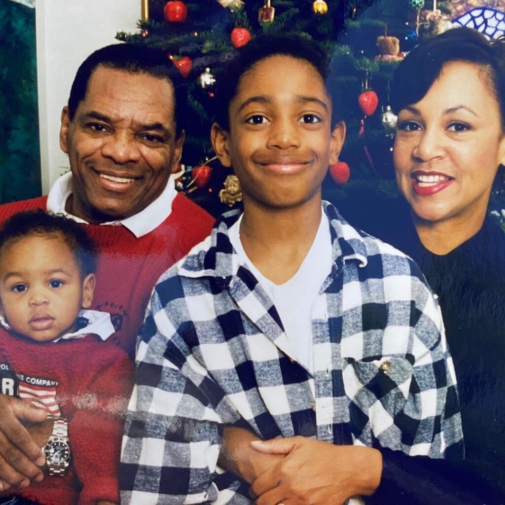 John Witherspoon Wife: John Witherspoon With His Wife And Kids (Source: Instagram)