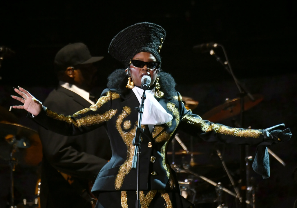 Lauryn Hill Delays 'Miseducation' Tour Again Due To Vocal Injury On Its Anniversary