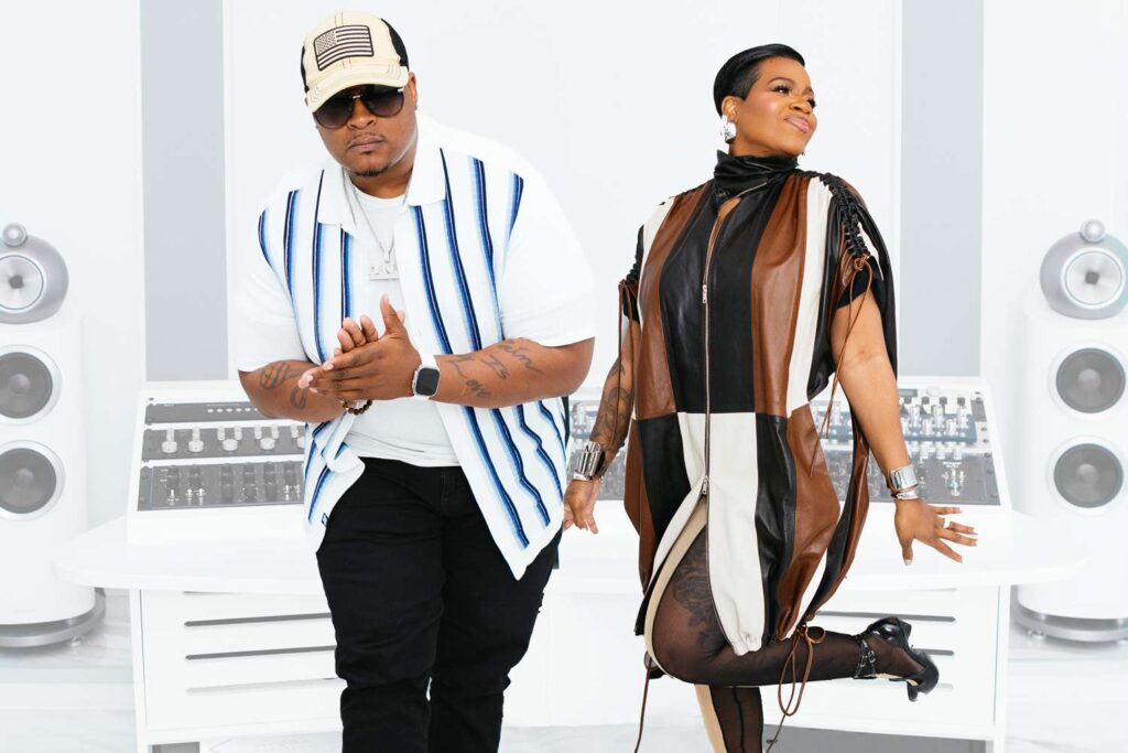 Fantasia Barrino Parents: Fantasia Barrino With Her Brother Ricco Barrino In A Music Video