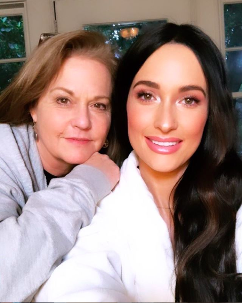 Kacey Musgraves With Her Mother 