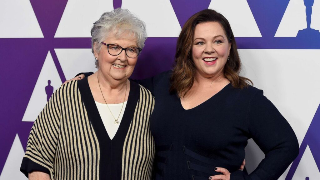 Melissa McCarthy Parents: Melissa McCarthy With Her Mother