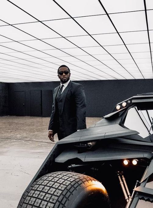 Rapper P Diddy In Batman Outfit