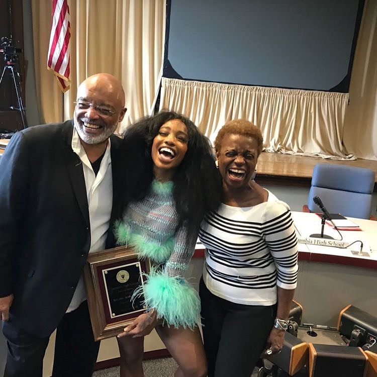SZA With Her Parents Abdul Mubarak-Rowe And Audrey Rowe