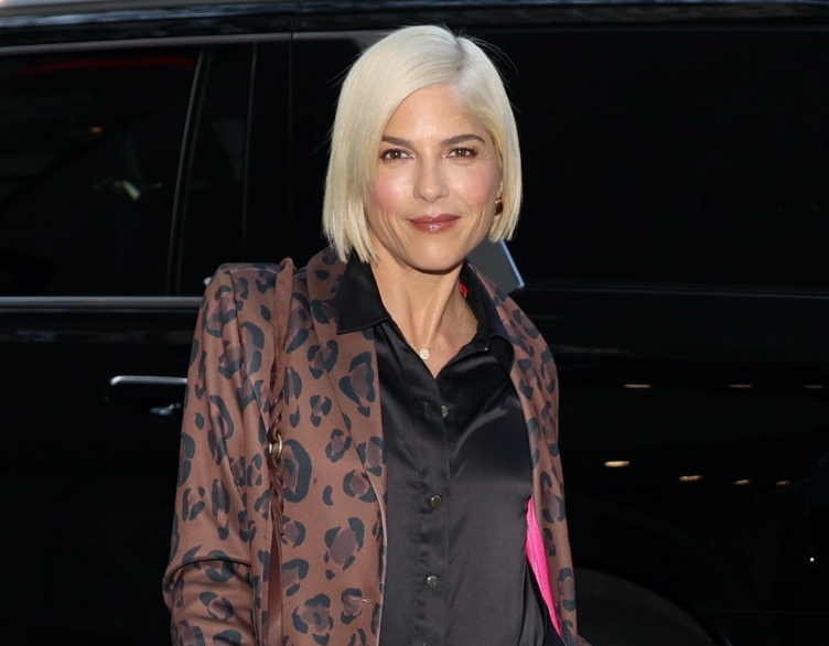 Selma Blair Apologizes For Viral Islamophobic Comment